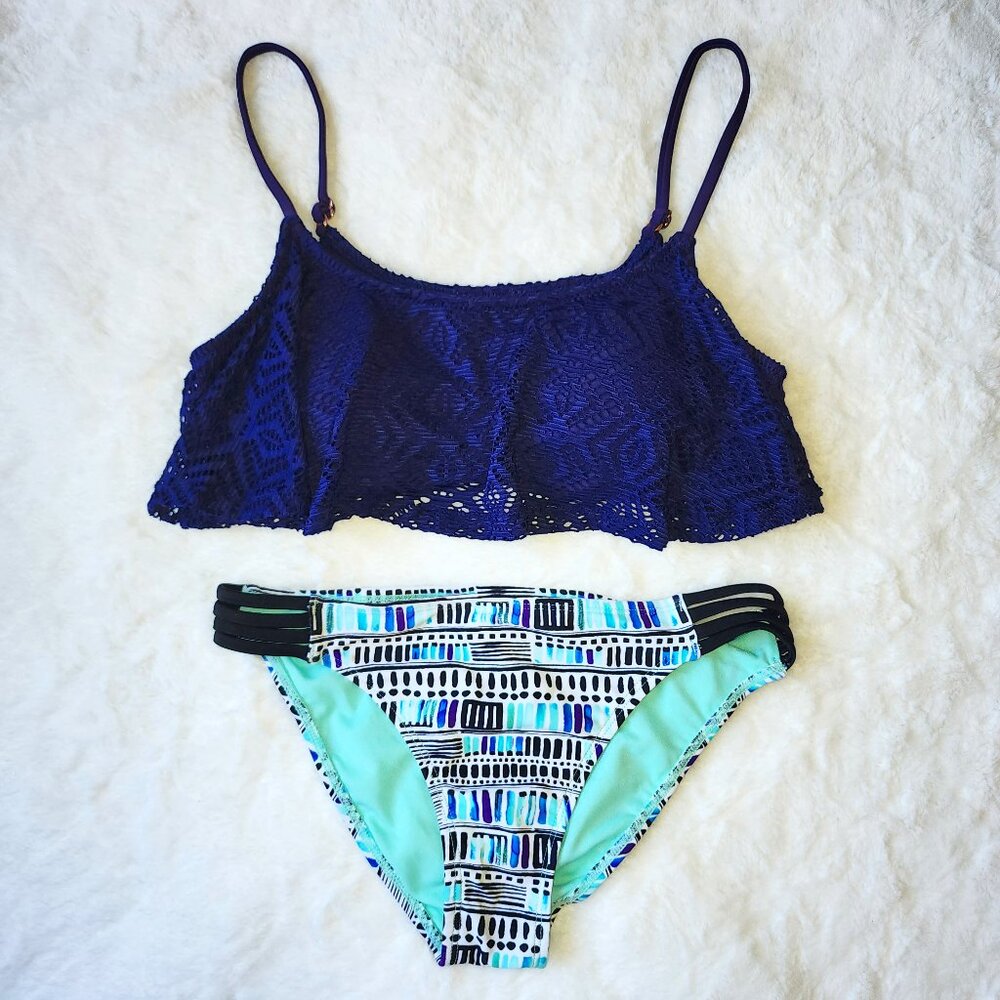 Roxy/CA Waves Bikini- Purple, Blue, Black- Size Medium Top/ Small Bottom